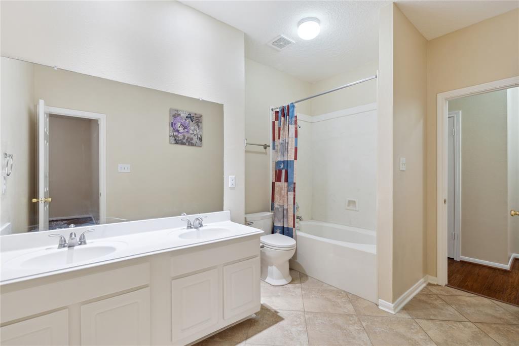 2425 Dixie Woods Drive, Pearland, Texas image 30