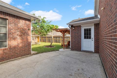 A home in Pearland