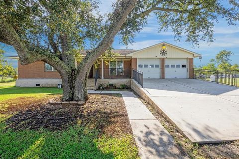 A home in Alvin