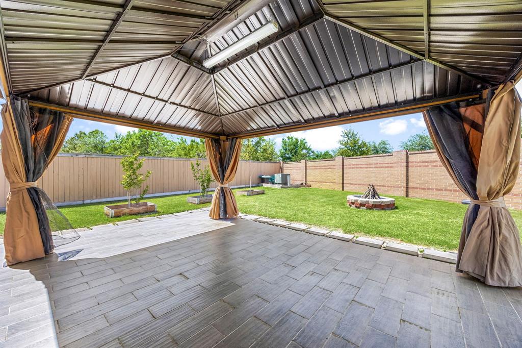 19514 Barking Frog Lane Ln, Cypress, Texas image 32