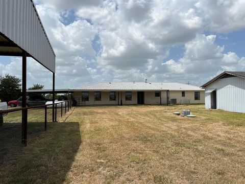 A home in Navasota