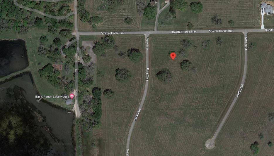 113 Pony Trail, Angleton, Texas image 2