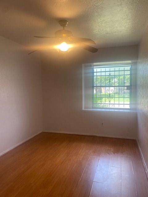 500 E Main Street, Clute, Texas image 12