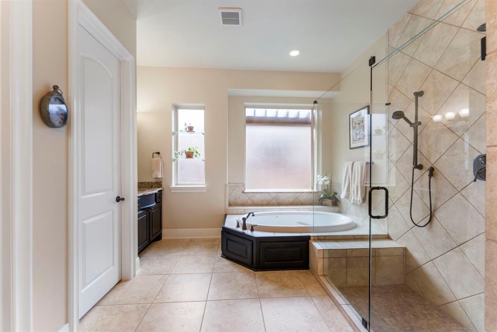 141 Evergreen Oak Drive, Conroe, Texas image 19