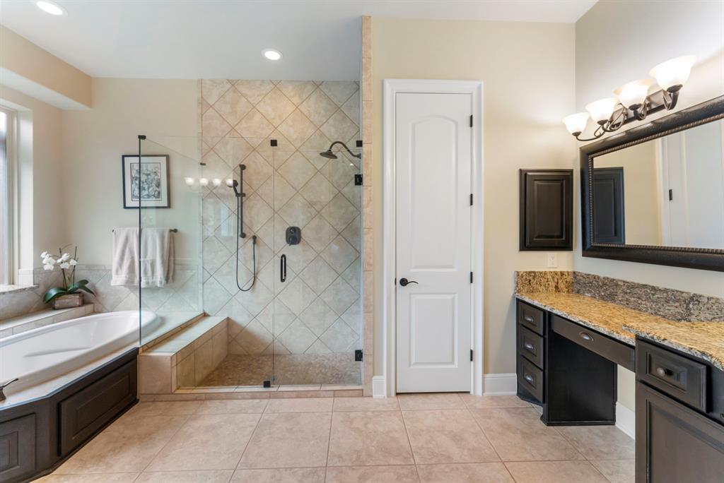 141 Evergreen Oak Drive, Conroe, Texas image 18