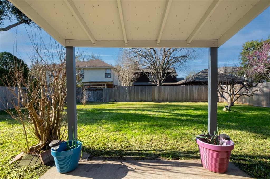 Sugar Land, Texas 77479, United States, 4 Bedrooms Bedrooms, ,3 BathroomsBathrooms,Residential,Pending,87588