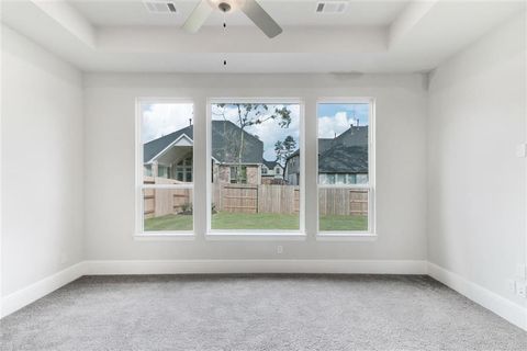 Single Family Residence in Pinehurst TX 1227 Tallow Park Junction 15.jpg