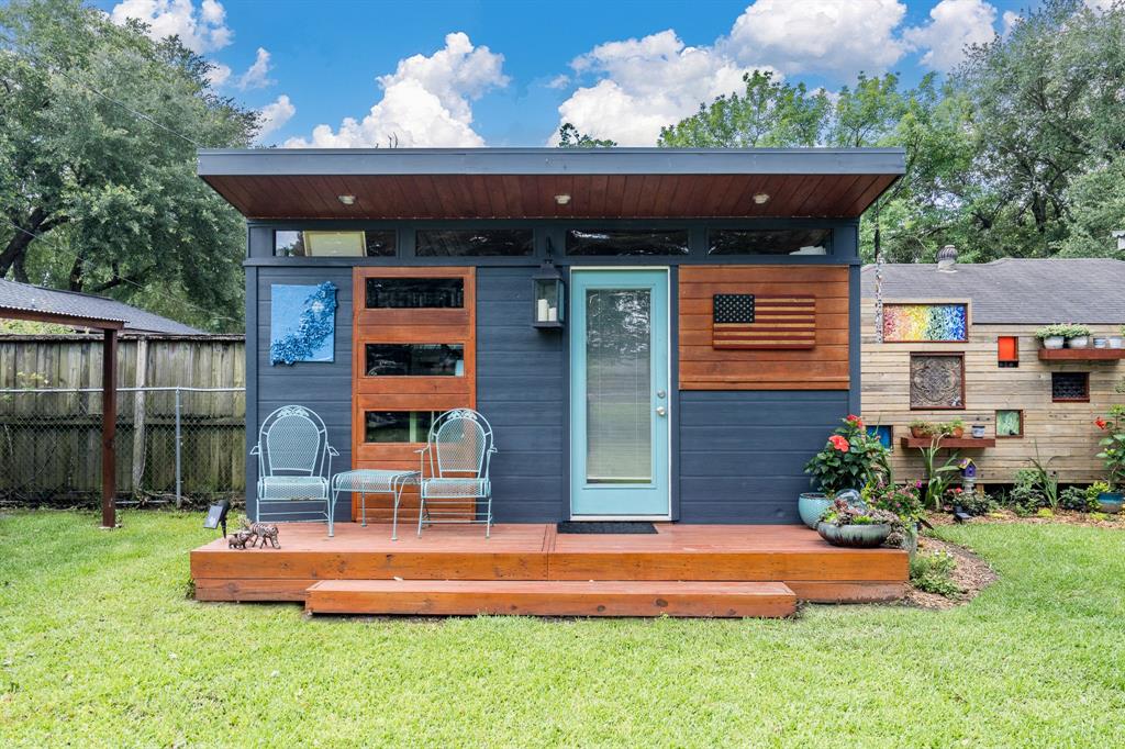 211 S Poplar Street, Tomball, Texas image 6