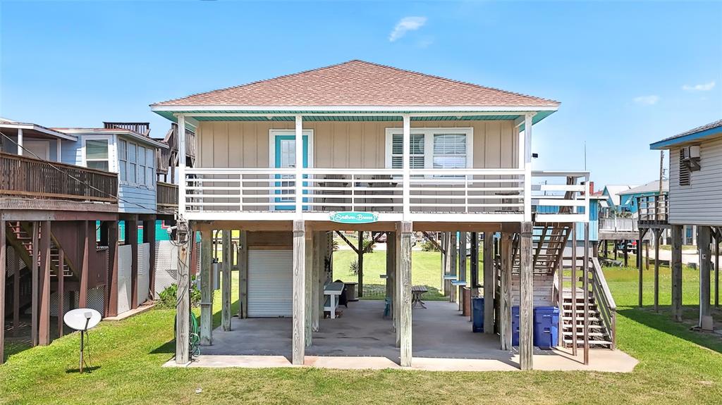 214 Sand Dune Court, Surfside Beach, Texas image 1