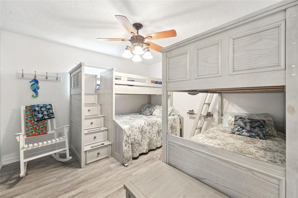 214 Sand Dune Court, Surfside Beach, Texas image 17