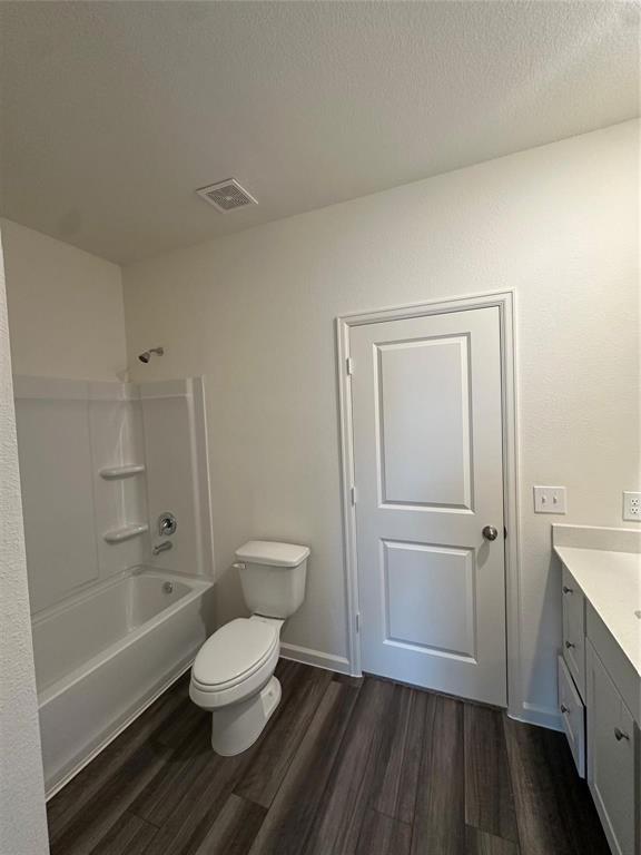 3852 Sunbird Creek Trail, Porter, Texas image 5