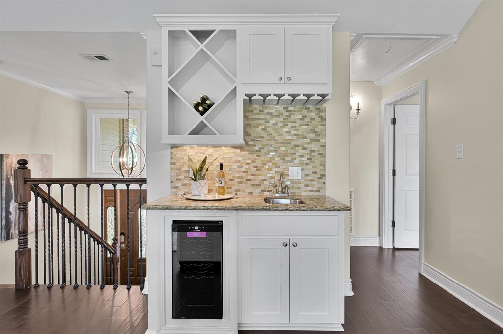 106 S Timber Top Drive, The Woodlands, Texas image 26