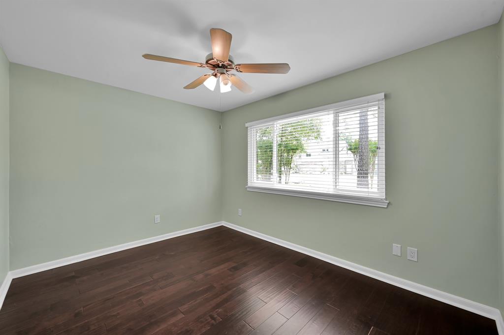 106 S Timber Top Drive, The Woodlands, Texas image 41