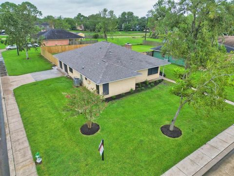 A home in Lake Jackson