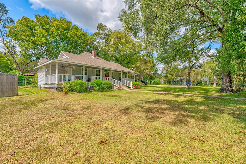 615 N Drew Avenue, Livingston, Texas image 24