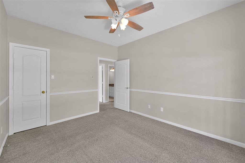 24511 Okehampton Drive, Tomball, Texas image 37