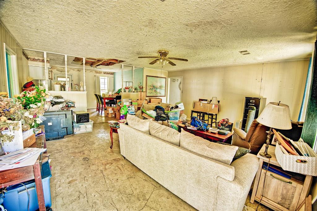 13406 Shady Lane