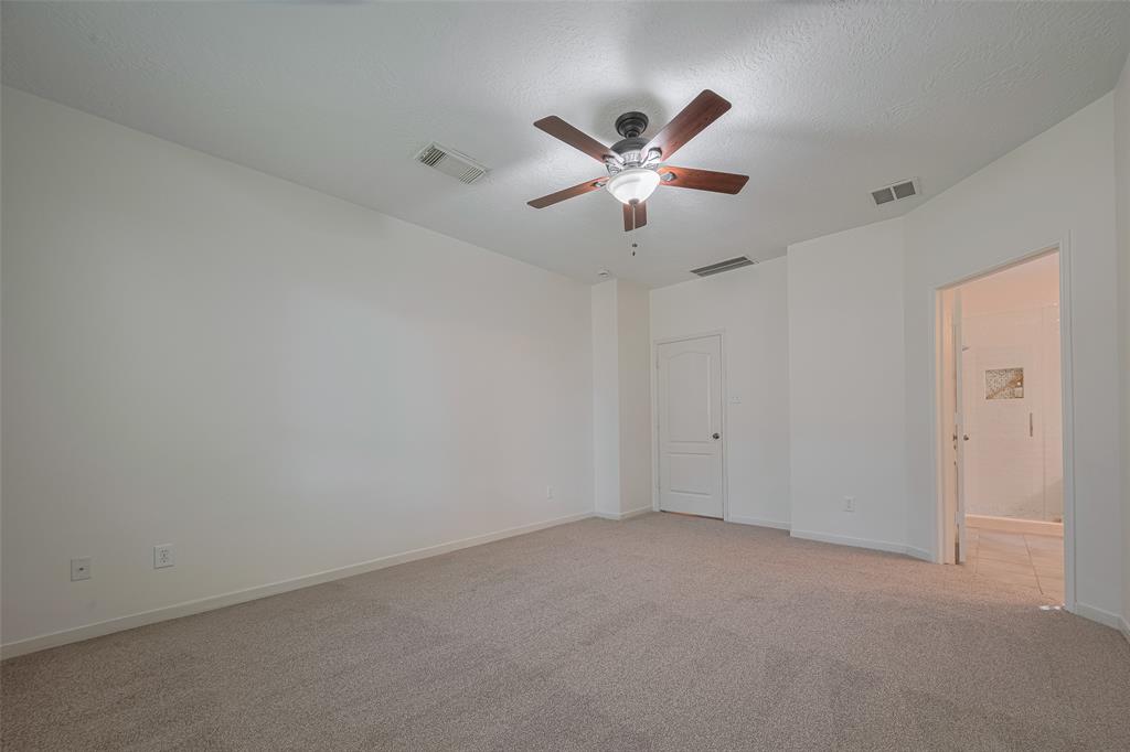 31214 Windcrest Park Lane, Spring, Texas image 38