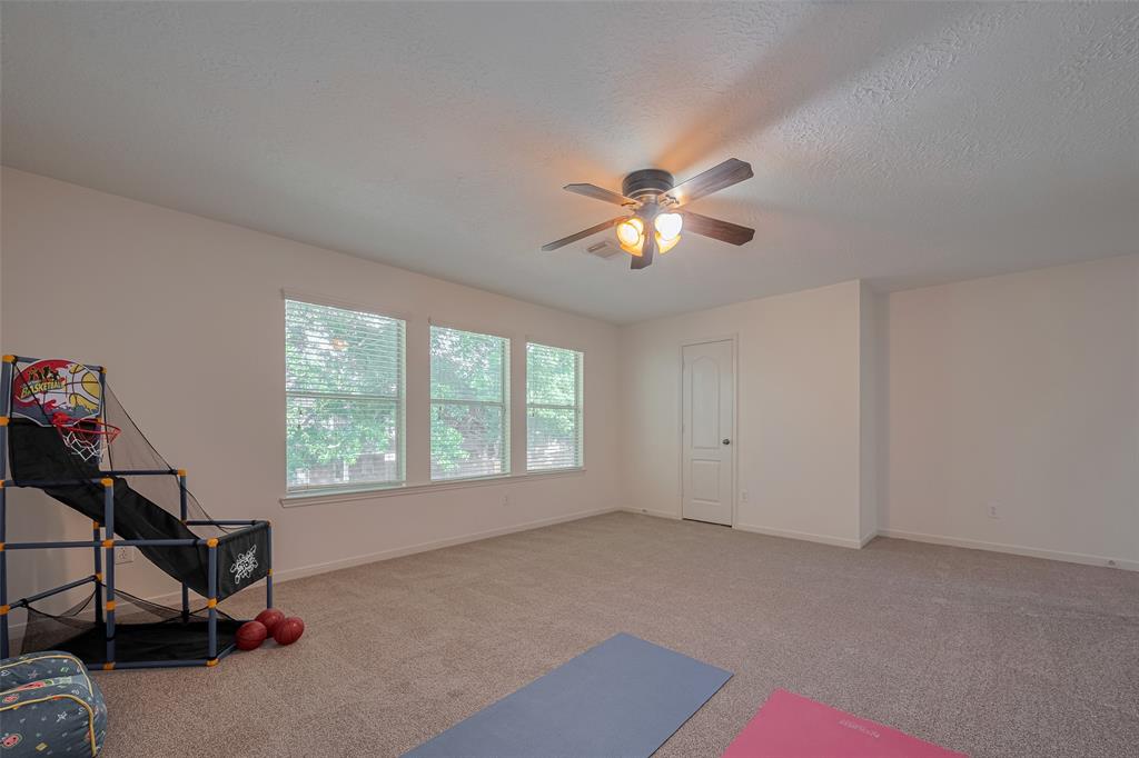 31214 Windcrest Park Lane, Spring, Texas image 26