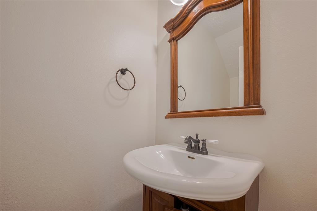 31214 Windcrest Park Lane, Spring, Texas image 23