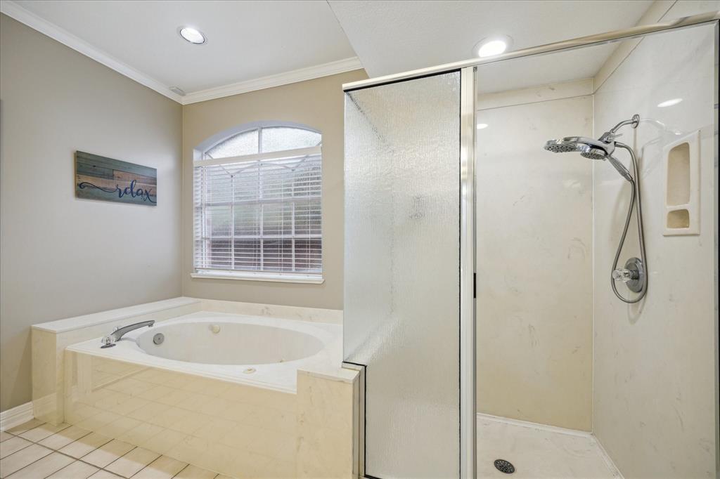 6 Windmeadow Place, The Woodlands, Texas image 15