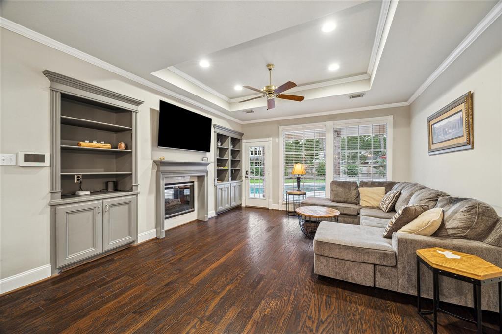 6 Windmeadow Place, The Woodlands, Texas image 8