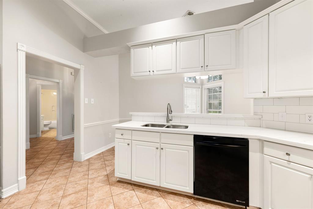 4306 Shady Pine Drive, Spring, Texas image 13