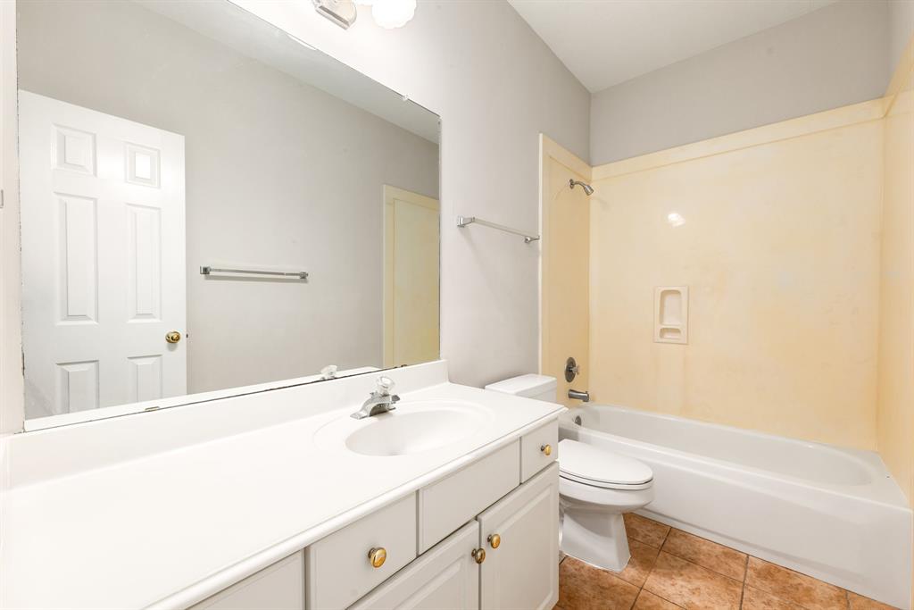 4306 Shady Pine Drive, Spring, Texas image 27