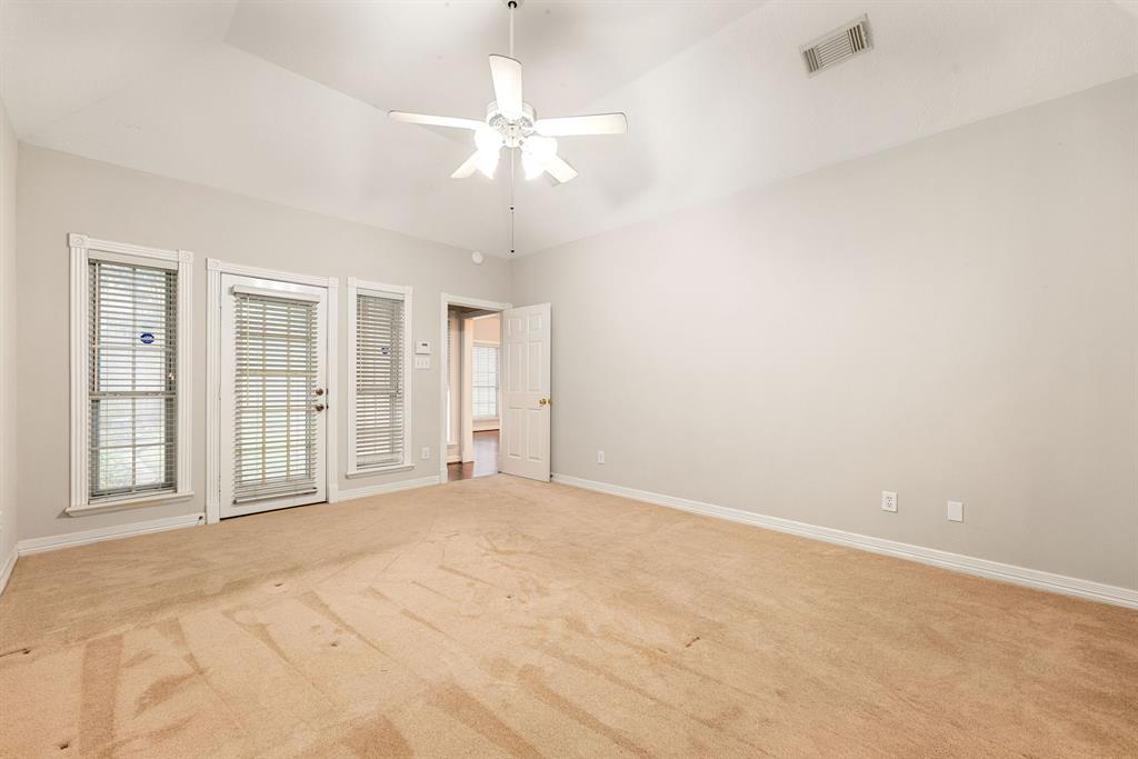 4306 Shady Pine Drive, Spring, Texas image 16