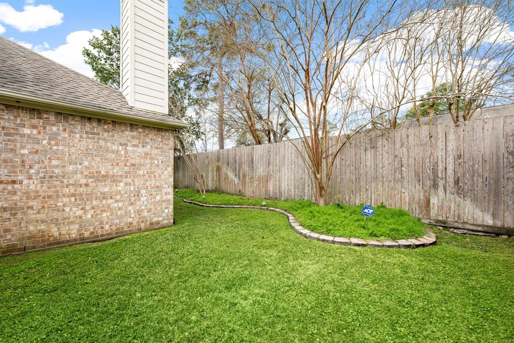 4306 Shady Pine Drive, Spring, Texas image 33