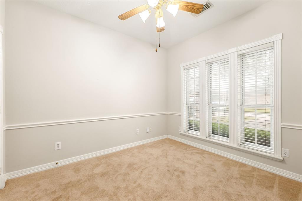 4306 Shady Pine Drive, Spring, Texas image 29
