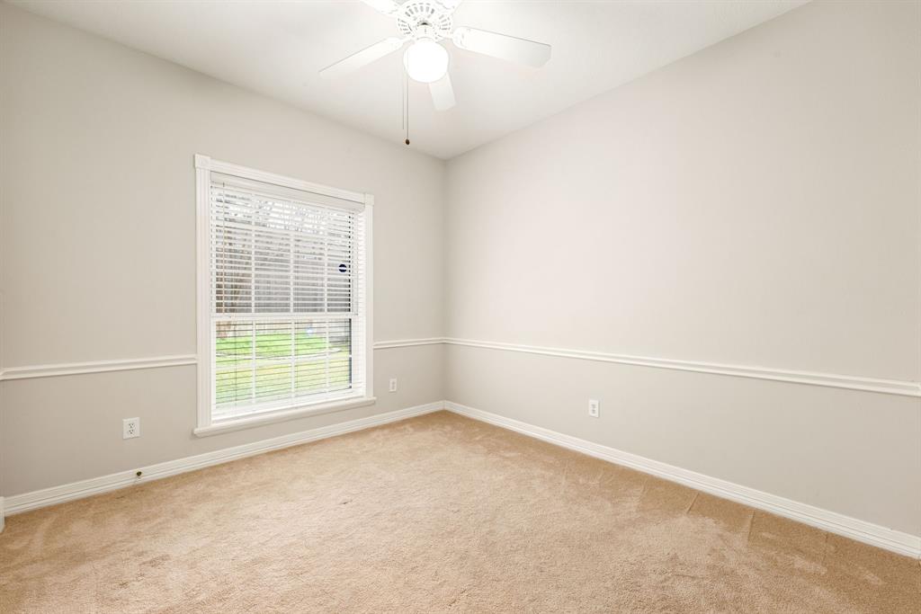 4306 Shady Pine Drive, Spring, Texas image 24
