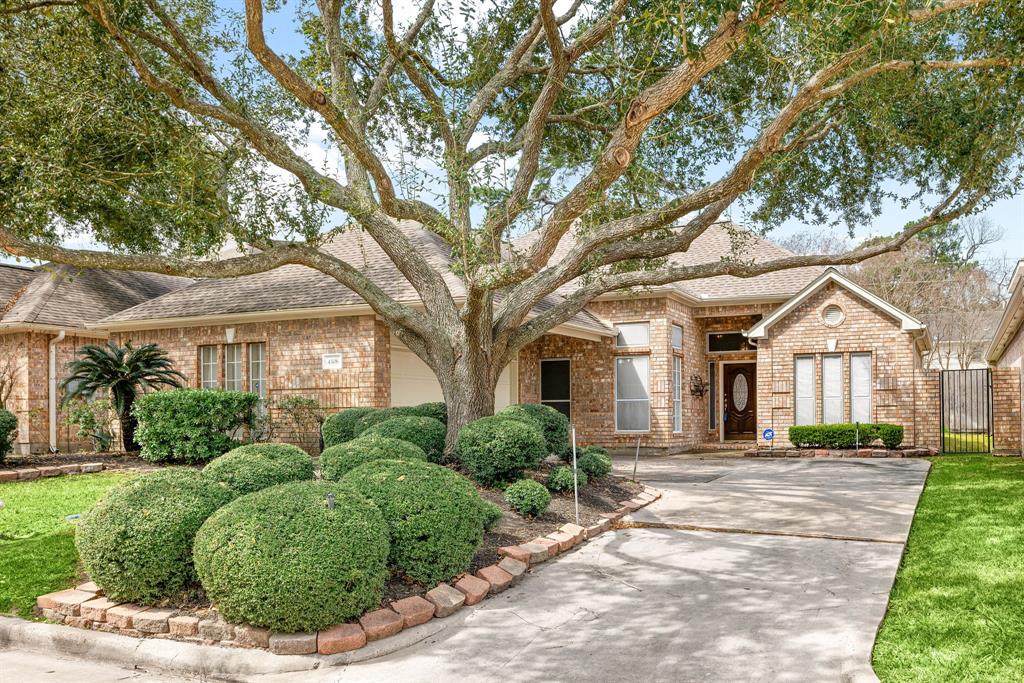 4306 Shady Pine Drive, Spring, Texas image 1