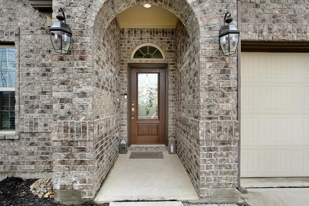 3819 Cactus Field Lane