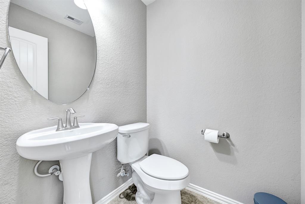 3819 Cactus Field Lane, Katy, Texas image 6
