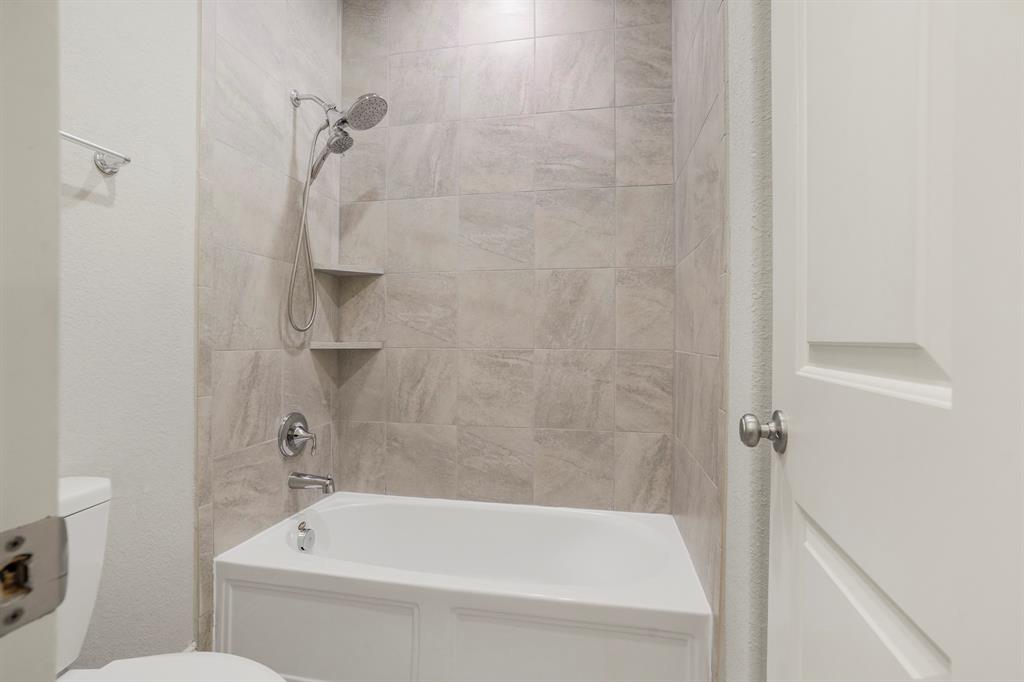 16506 Great Gulf Lane, Humble, Texas image 22