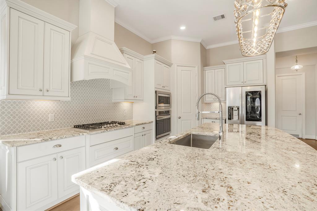 16506 Great Gulf Lane, Humble, Texas image 12
