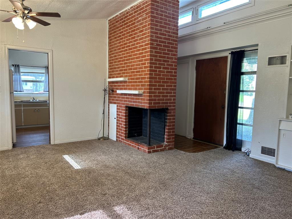 539 N Granger Street, Oakwood, Texas image 7