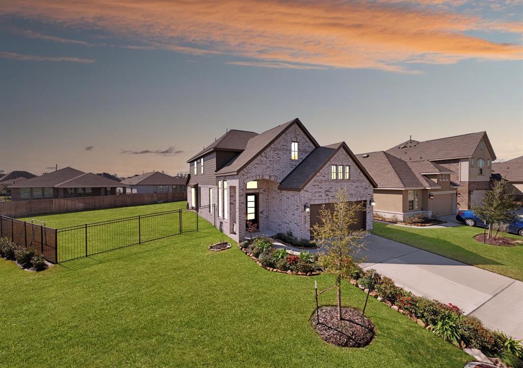 4934 Chester Lake Lane, Porter, Texas image 1