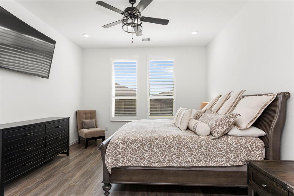 4934 Chester Lake Lane, Porter, Texas image 31