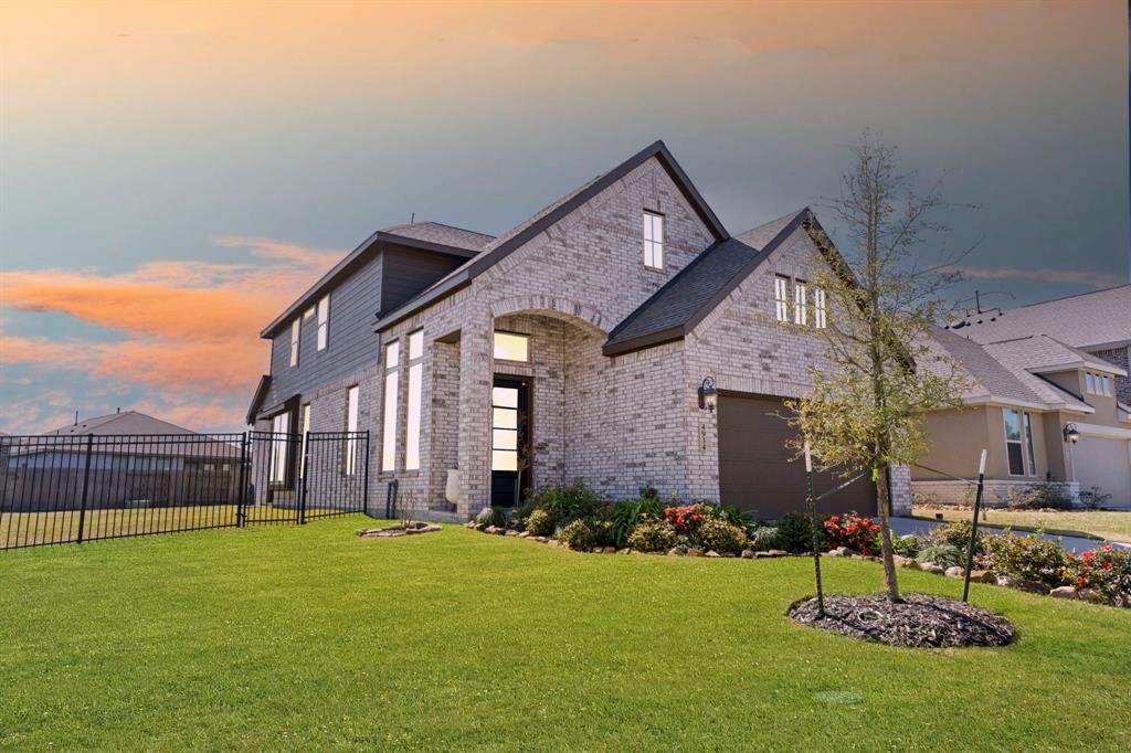 property-search 1 4934 Chester Lake Lane