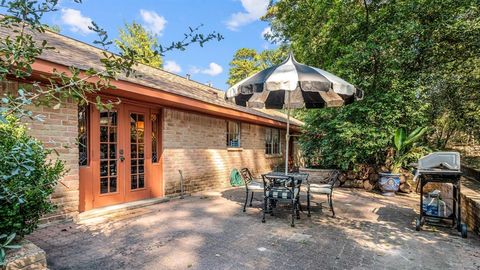 A home in Conroe