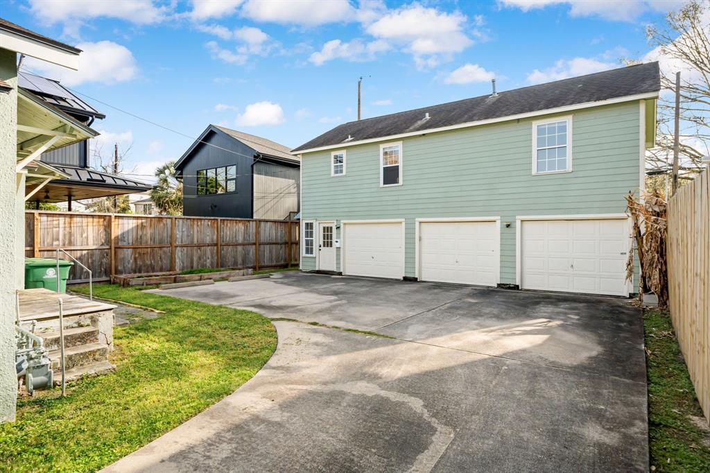 824 Cortlandt Street, Houston, Texas image 6