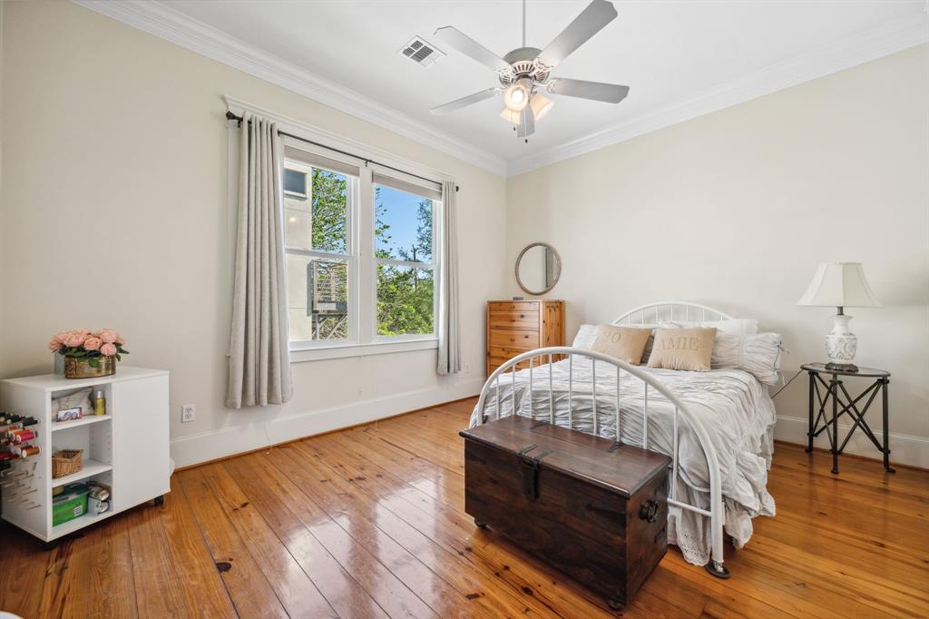 940 Columbia Street, Houston, Texas image 23