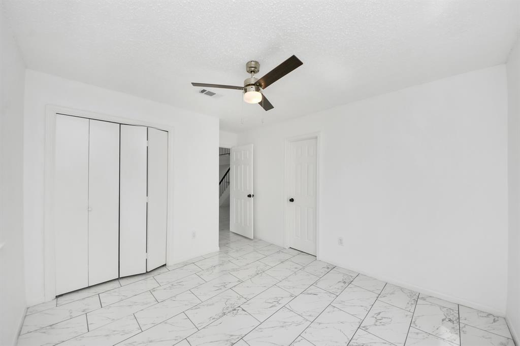 1106 Pecan Glen Drive, Missouri City, Texas image 28