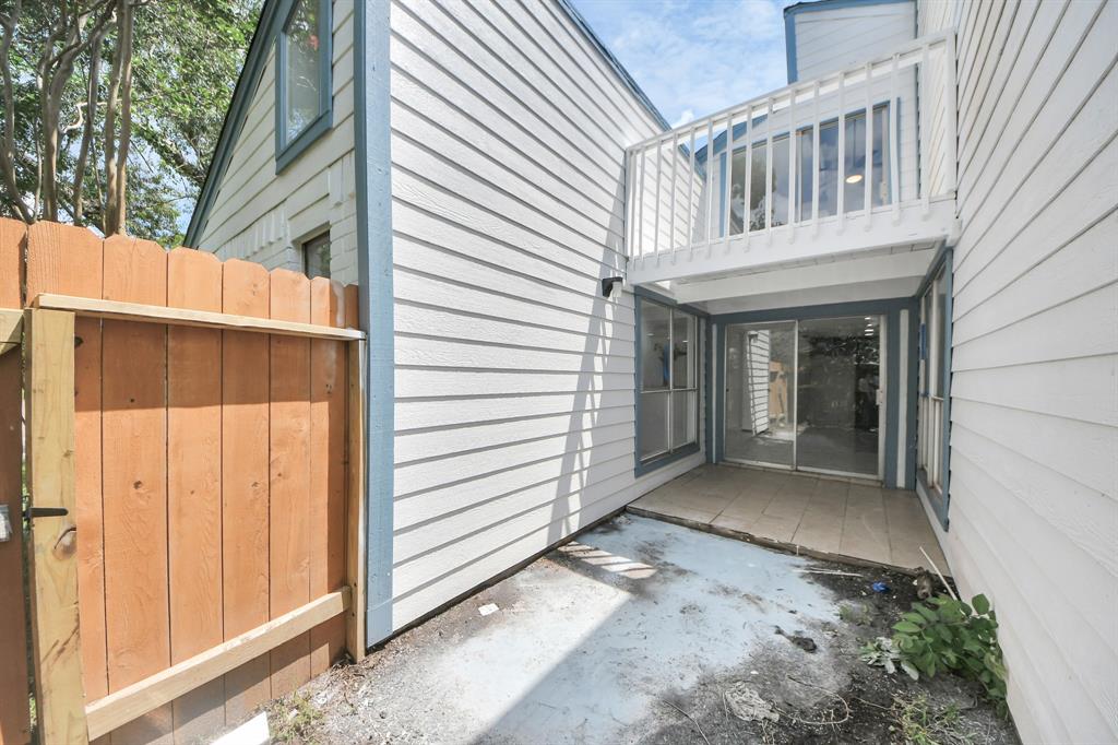 1106 Pecan Glen Drive, Missouri City, Texas image 34