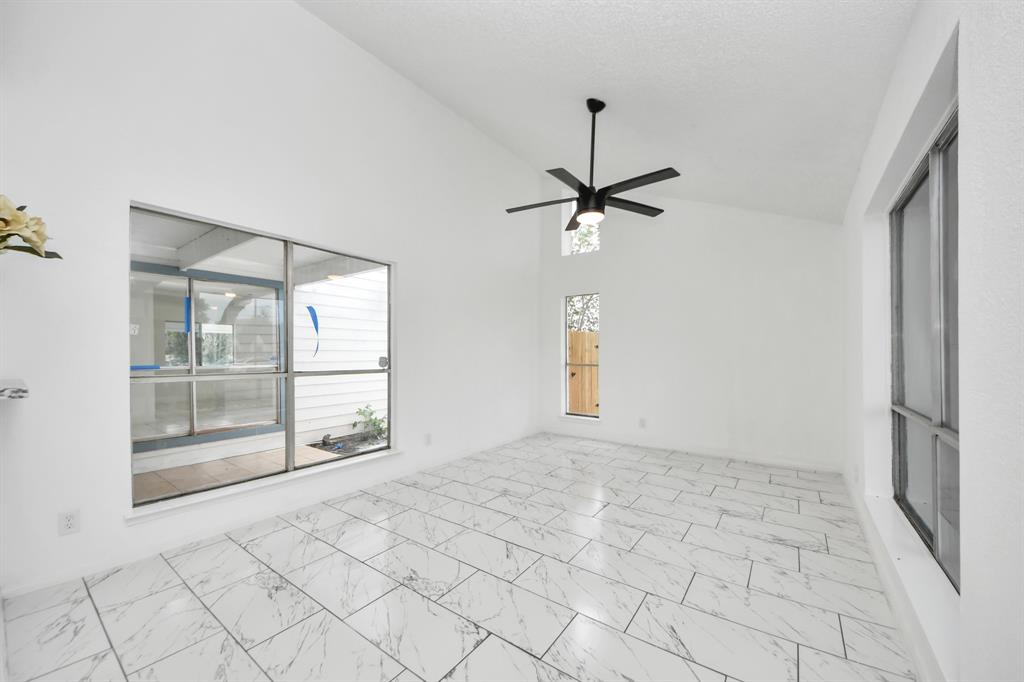 1106 Pecan Glen Drive, Missouri City, Texas image 11
