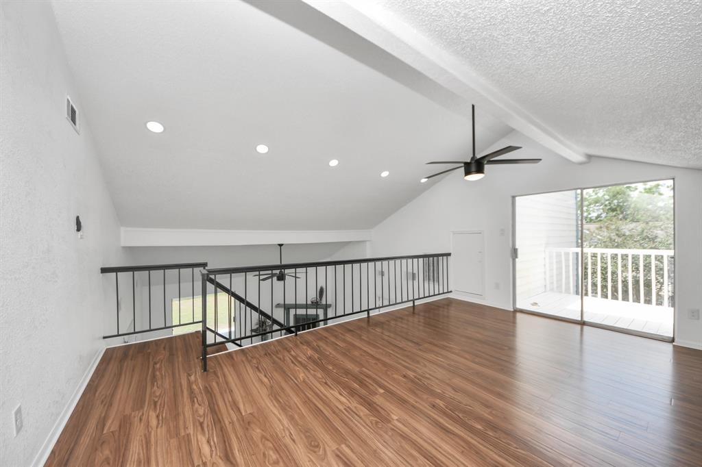 1106 Pecan Glen Drive, Missouri City, Texas image 3