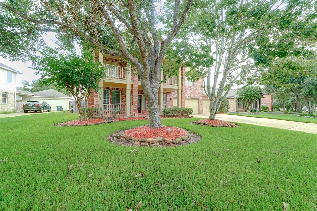 11405 Starlight Bay Street, Pearland, Texas image 5