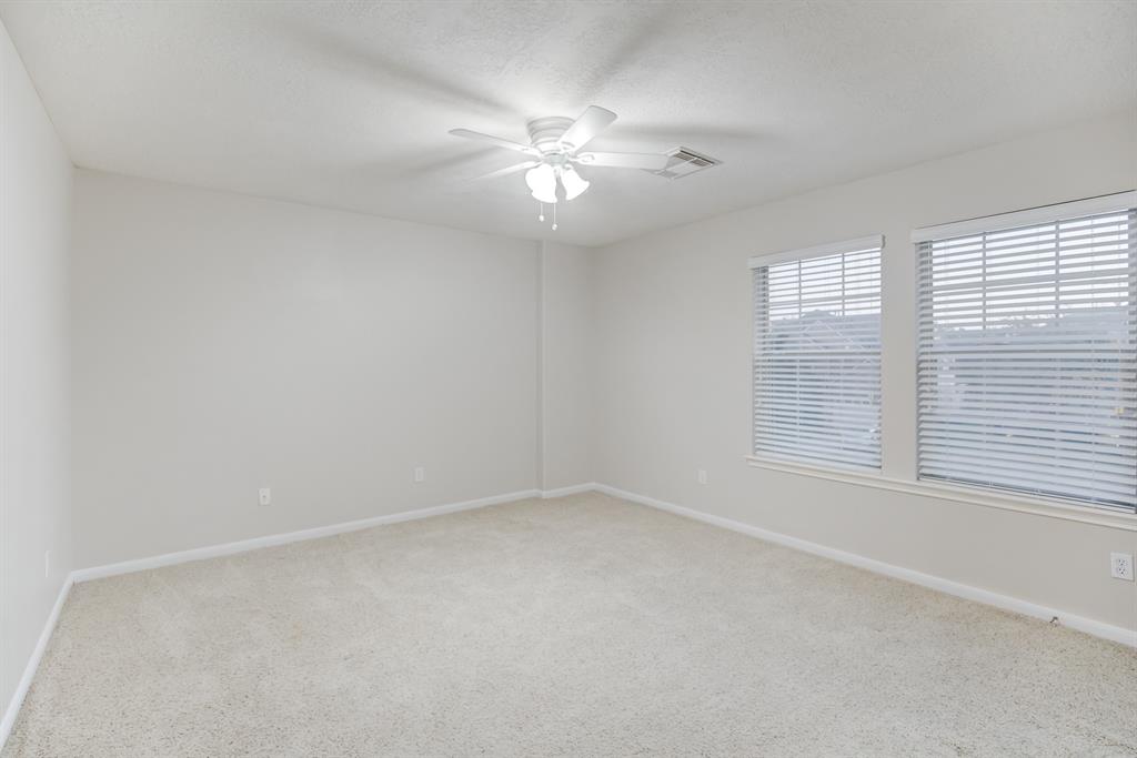 11405 Starlight Bay Street, Pearland, Texas image 39